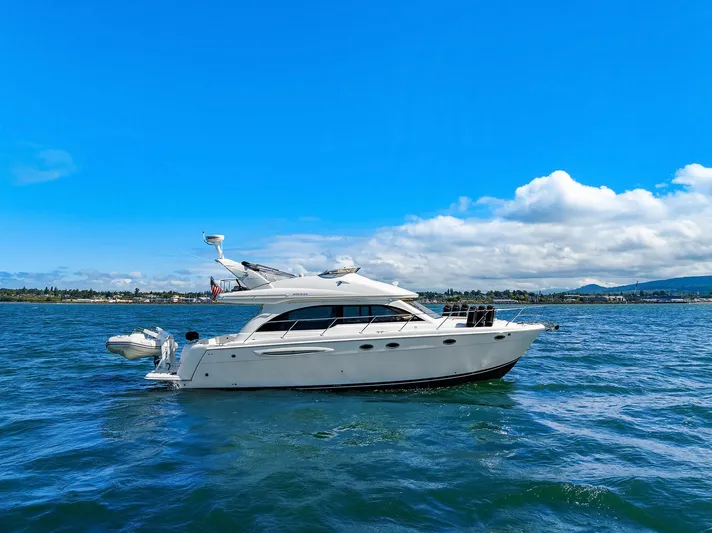 Adventurus Yacht Photos Pics Starboard Profile