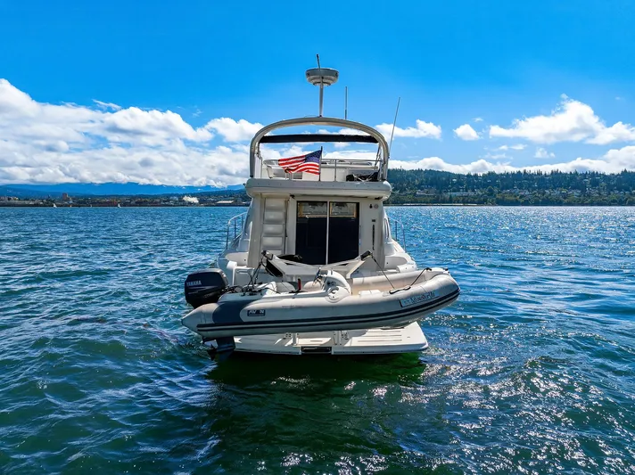 Adventurus Yacht Photos Pics Stern Profile