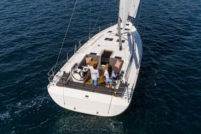 Yacht