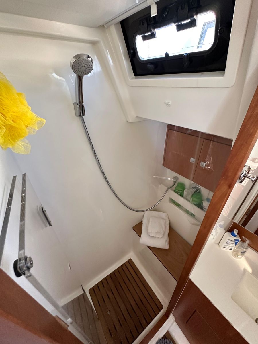 2024 Bavaria 45 