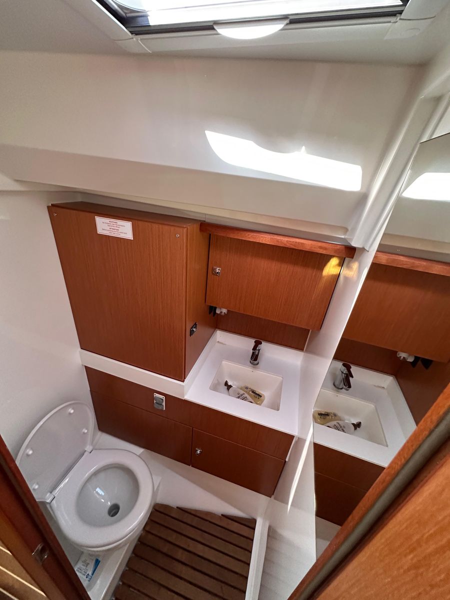 2024 Bavaria 45 