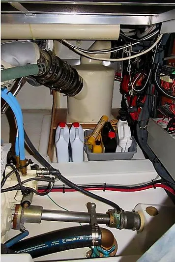 Aquavit Yacht Photos Pics 