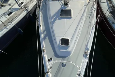 2006 Hunter 41 Deck Salon