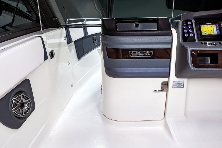 2022 Chaparral 280 OSX