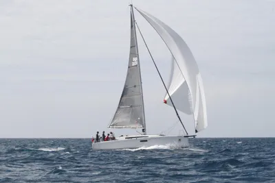 2023 Beneteau First 36