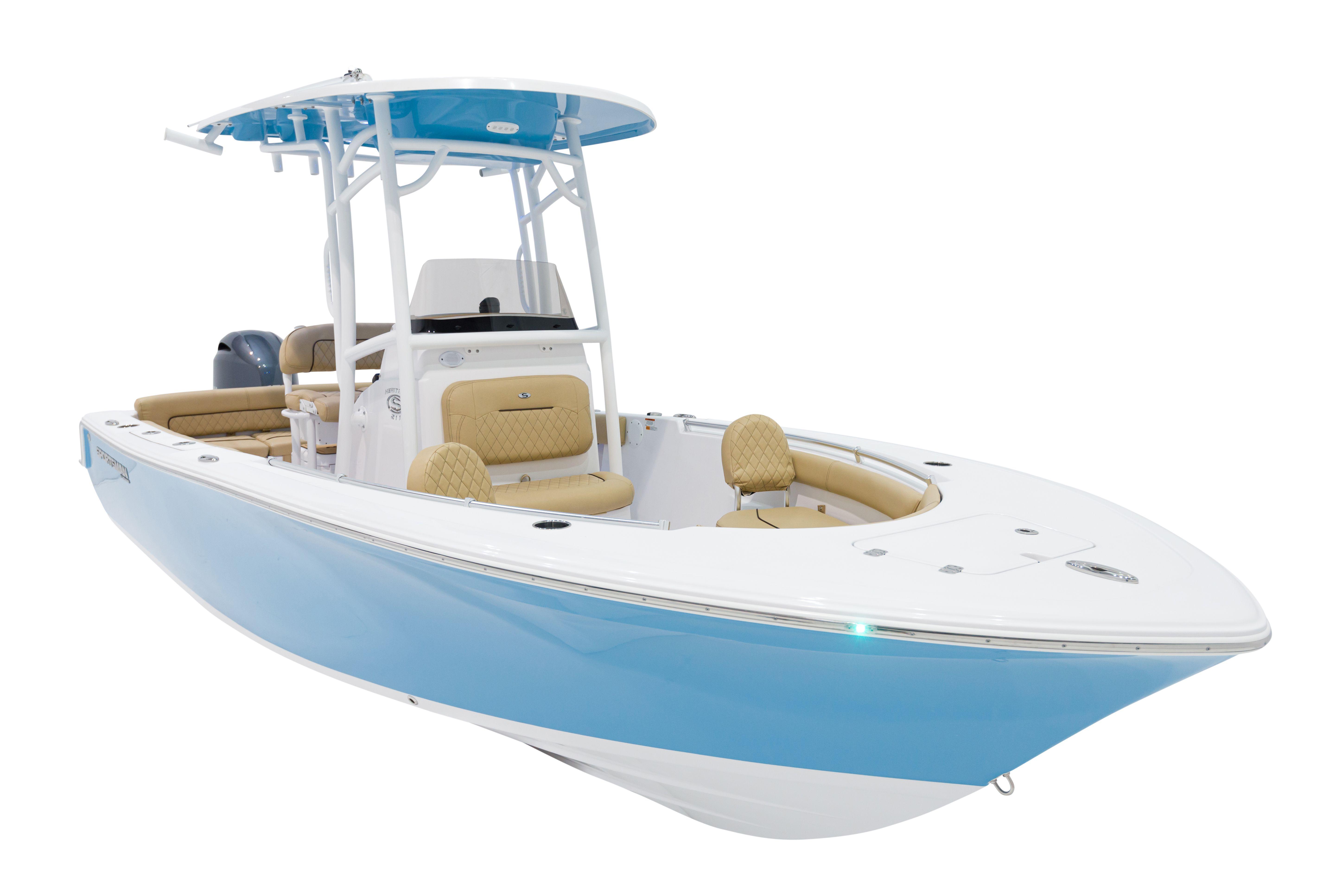 Family-Friendly Offshore Center Consoles & Bay Boats from 21' to