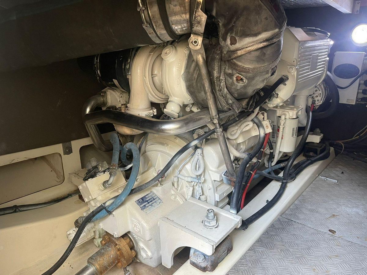 2006 Prestige 46 