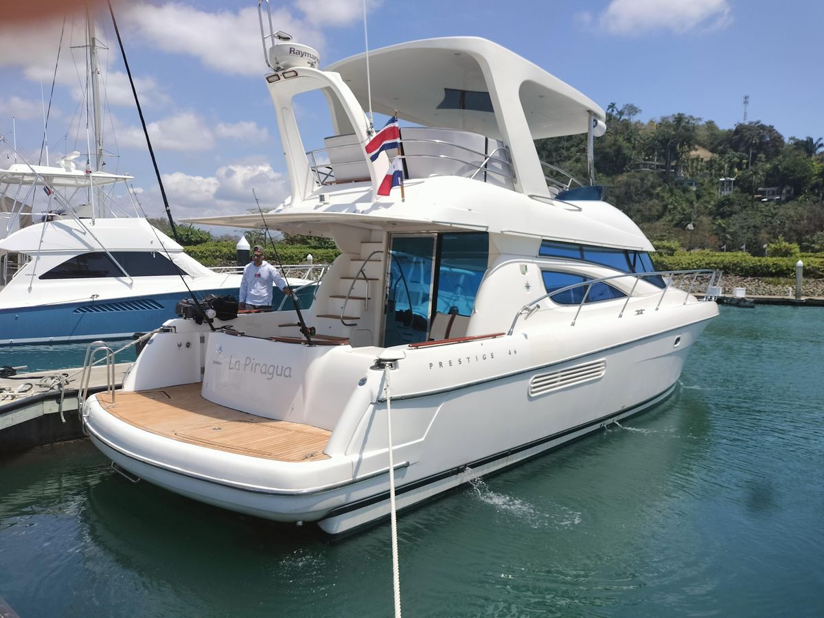 2006 Prestige 46 