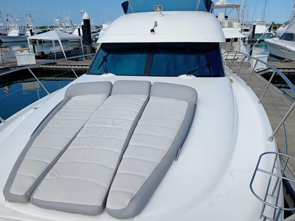 2006 Prestige 46 