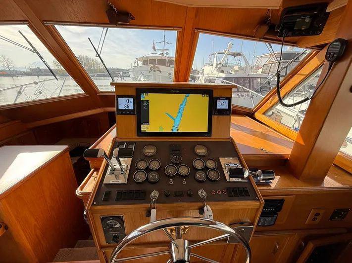 Allie Marie Yacht Photos Pics 