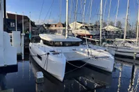Lagoon 43