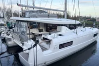 Lagoon 43
