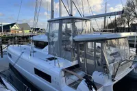 Lagoon 43
