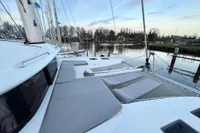 Lagoon 43