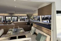 Lagoon 43