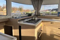 Lagoon 43