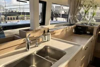 Lagoon 43