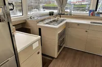 Lagoon 43
