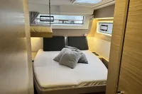 Lagoon 43