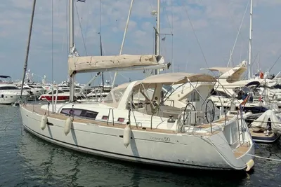 2010 Beneteau Oceanis 50