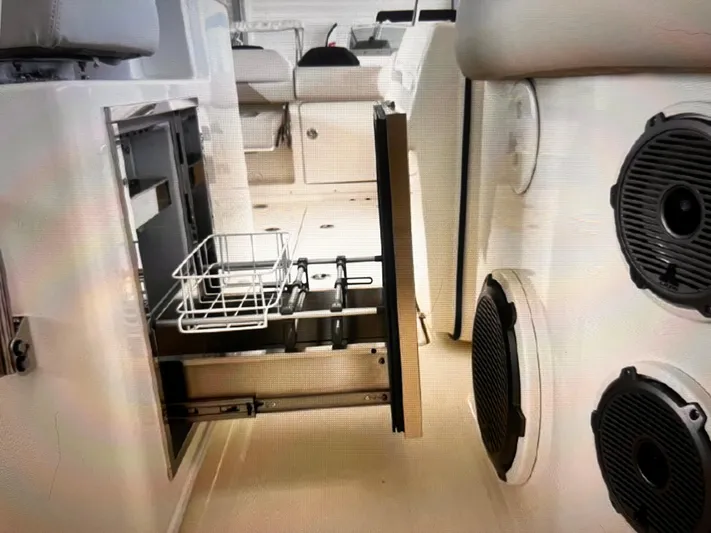  Yacht Photos Pics Refrigerator