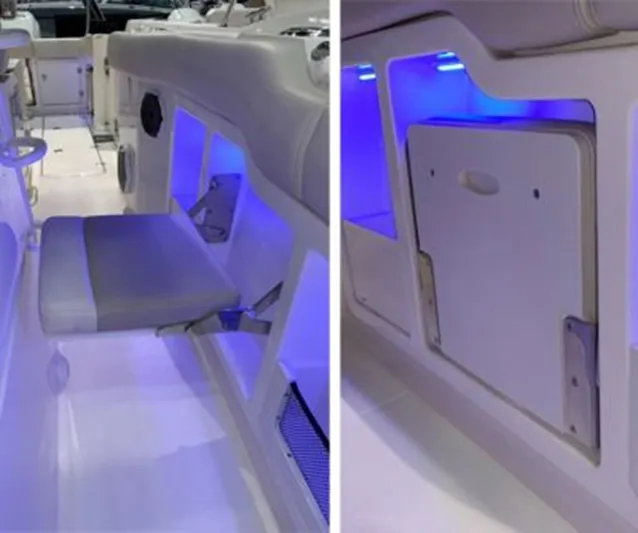  Yacht Photos Pics Retractable Seating