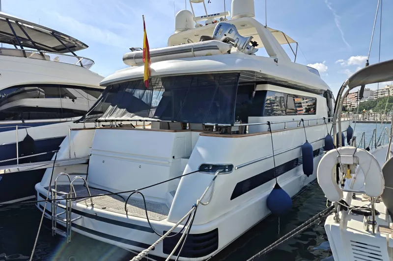  Yacht Photos Pics Sanlorenzo SL82 for sale at Allwatersyachts