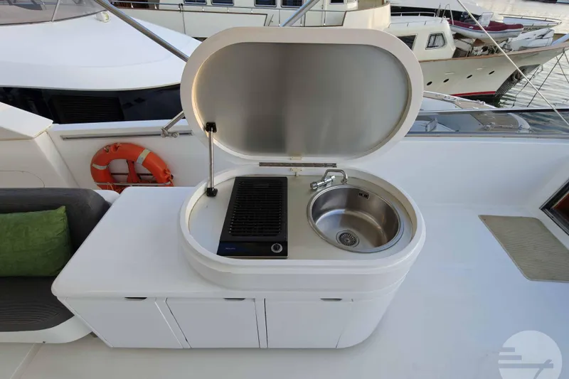  Yacht Photos Pics Sanlorenzo SL82 now for sale at allwatersyachts