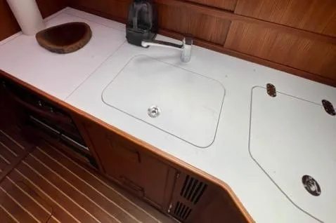 Ragnarok Yacht Photos Pics 