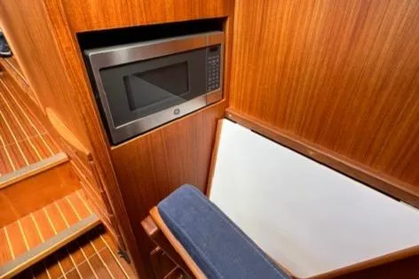 Ragnarok Yacht Photos Pics 