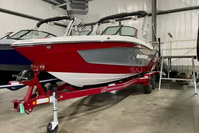 MasterCraft XT23