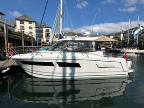 2013 Jeanneau Merry Fisher 855