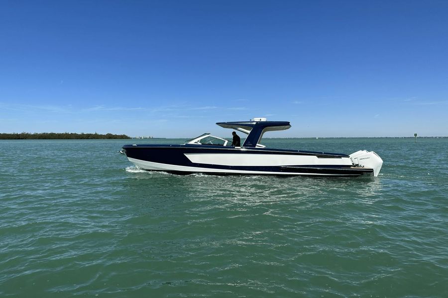 2020 Aviara AV36 OB