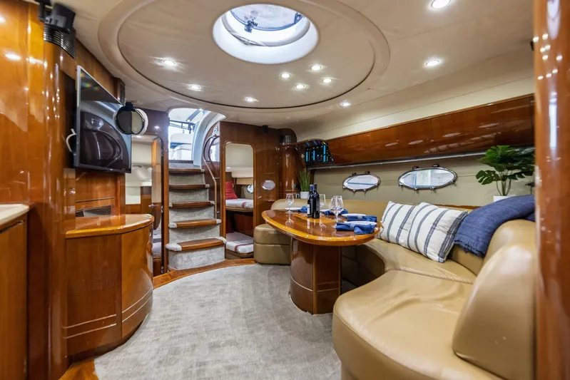 Blue Tang Gang Yacht Photos Pics 