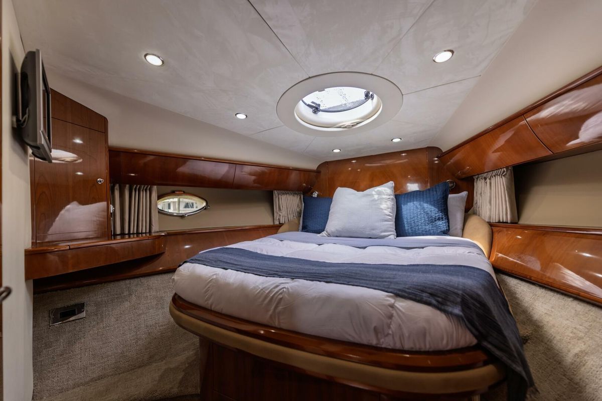 2005 Princess 58 