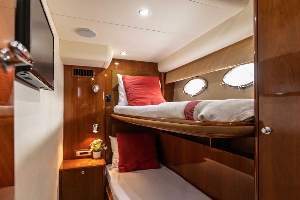2005 Princess 58 