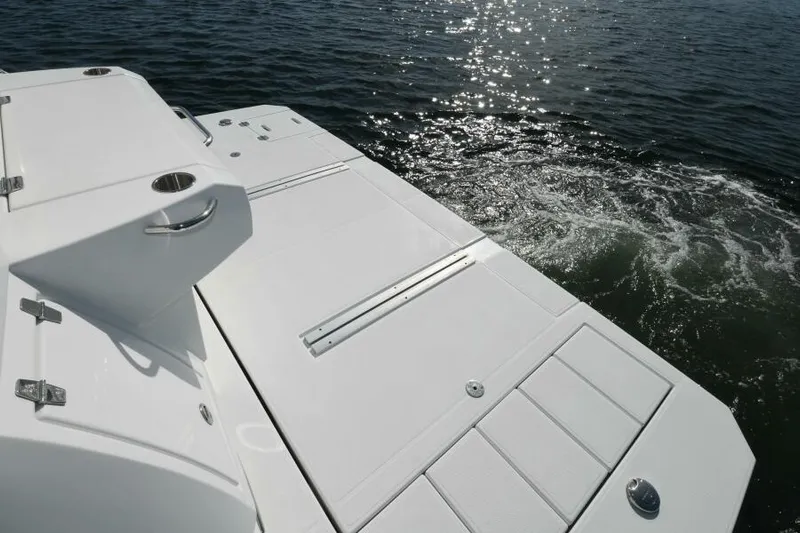 Grateful III Yacht Photos Pics Hydraulic Swim Platform