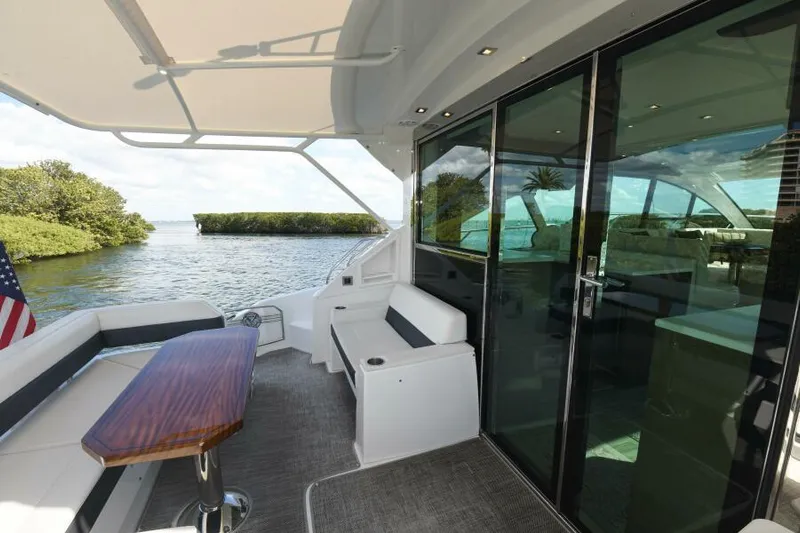 Grateful III Yacht Photos Pics Cockpit