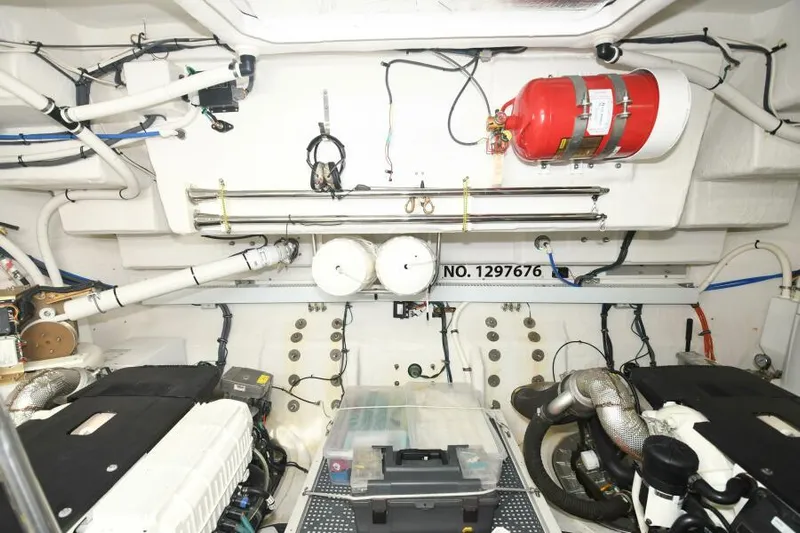 Grateful III Yacht Photos Pics Engine Room