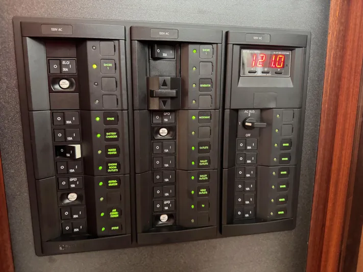 Pharm Life Yacht Photos Pics 