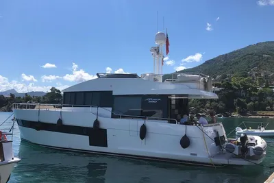 2021 Sundeck Yachts 580