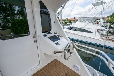 Yacht