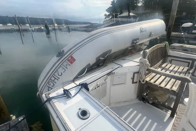 Fairlight Yacht Photos Pics 