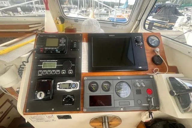 Fairlight Yacht Photos Pics 