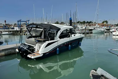 2019 Beneteau Antares 9 OB