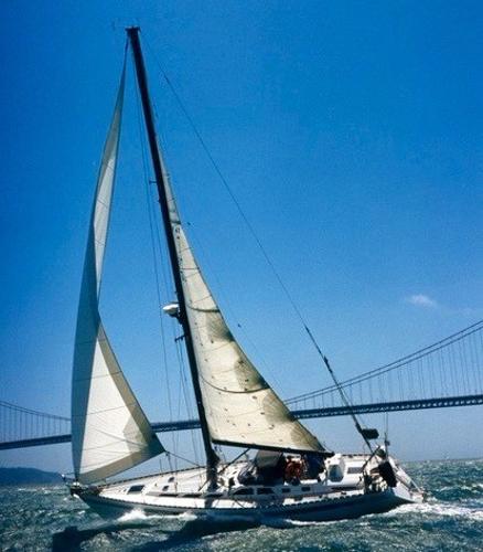 1987 Macintosh Center Cockpit Cutter