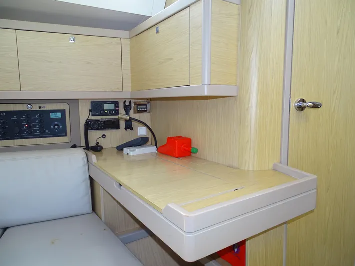 Jeannie Joy Yacht Photos Pics 