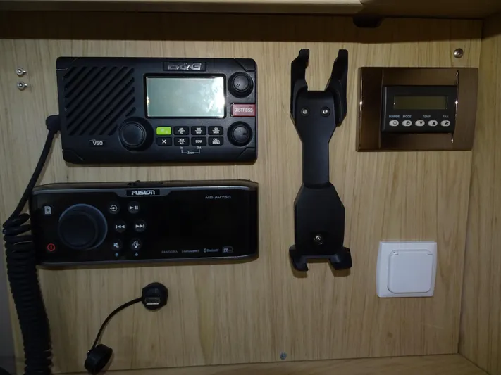 Jeannie Joy Yacht Photos Pics 