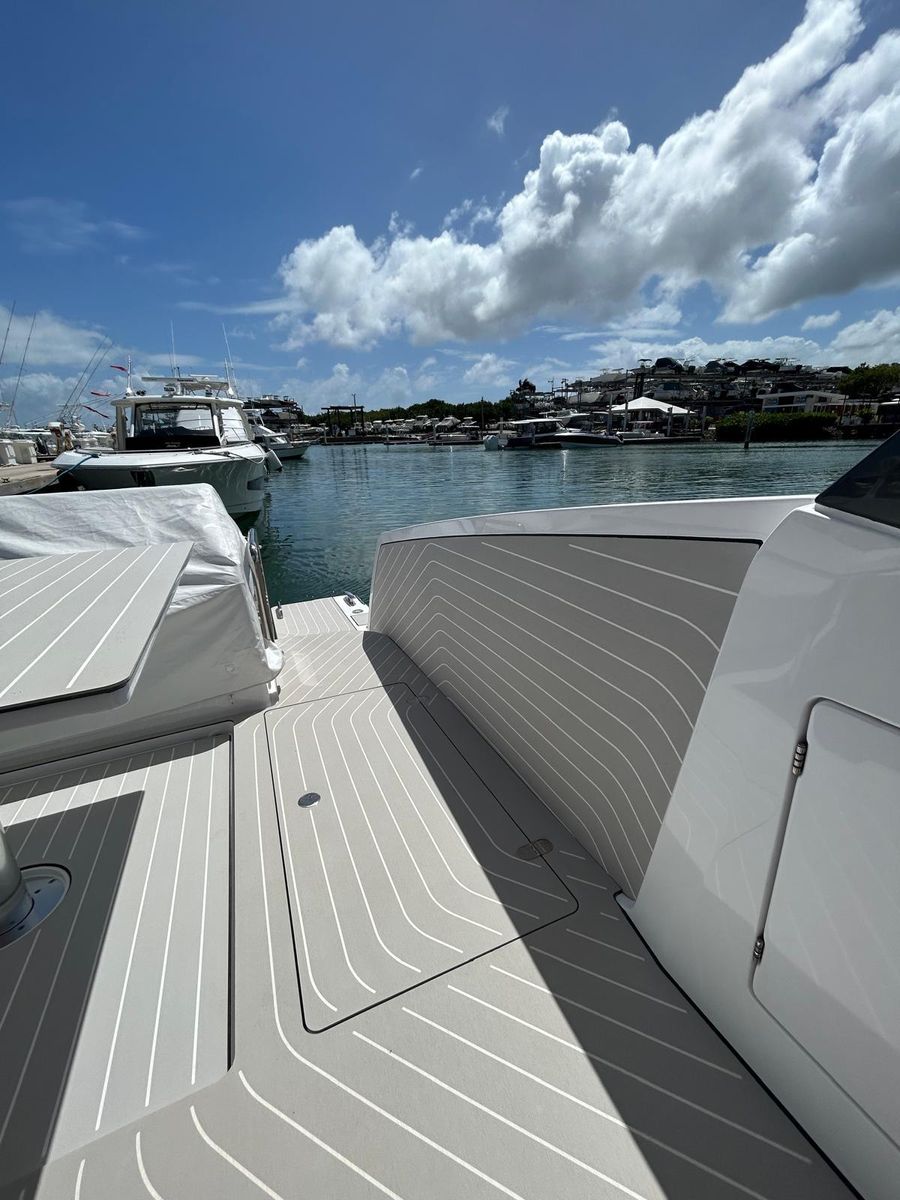2024 Azimut 48 