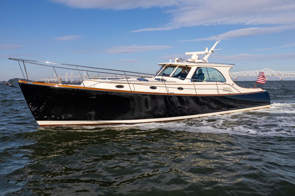 2010 Hinckley 44 